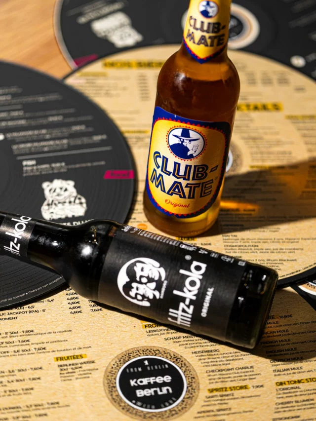Avec @fritzkola_france et @clubmatefrance , nous pouvons faire face à la chaleur du moment …☀️☀️

#kaffeeberlin #kaffeeberlinofficiel #berlin #fritzkola #clubmate #lyon #onlylyon